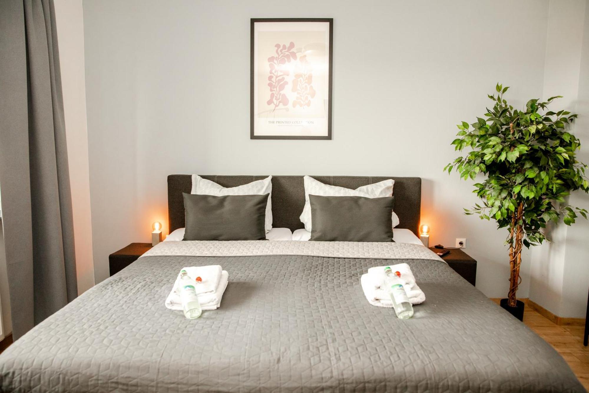 Juniorsuite-Apartment Weiden ヴァイデン エクステリア 写真